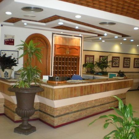 Hotel Terraza Carmona Вера Екстериор снимка